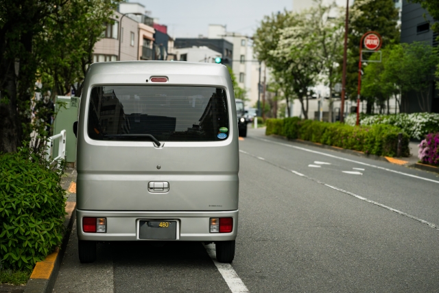 軽バン黒ナンバー