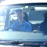 軽バン運転手