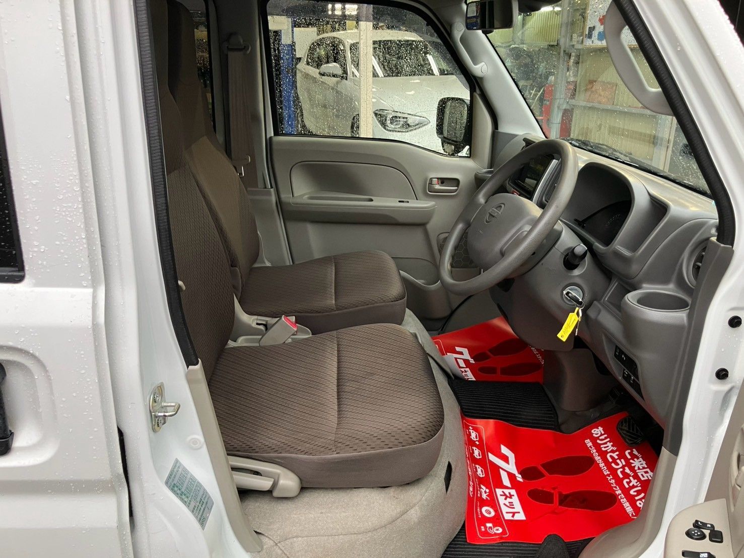 日産 NV100クリッパーバン DX GLセーフティーパッケージ