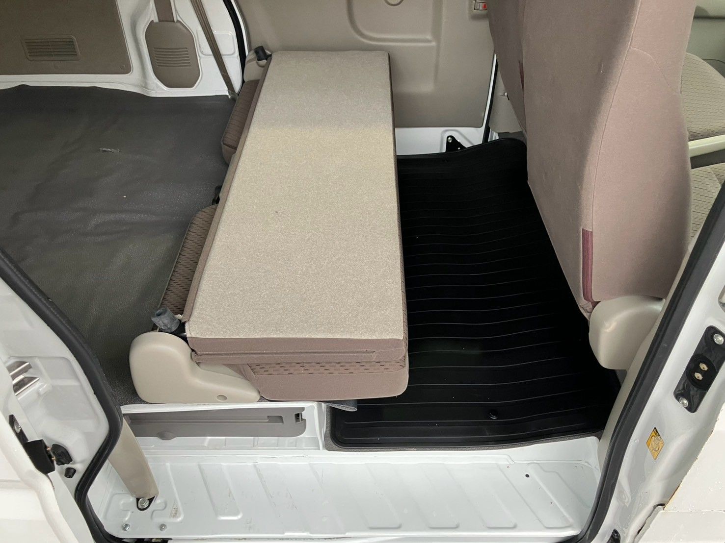 日産 NV100クリッパーバン DX