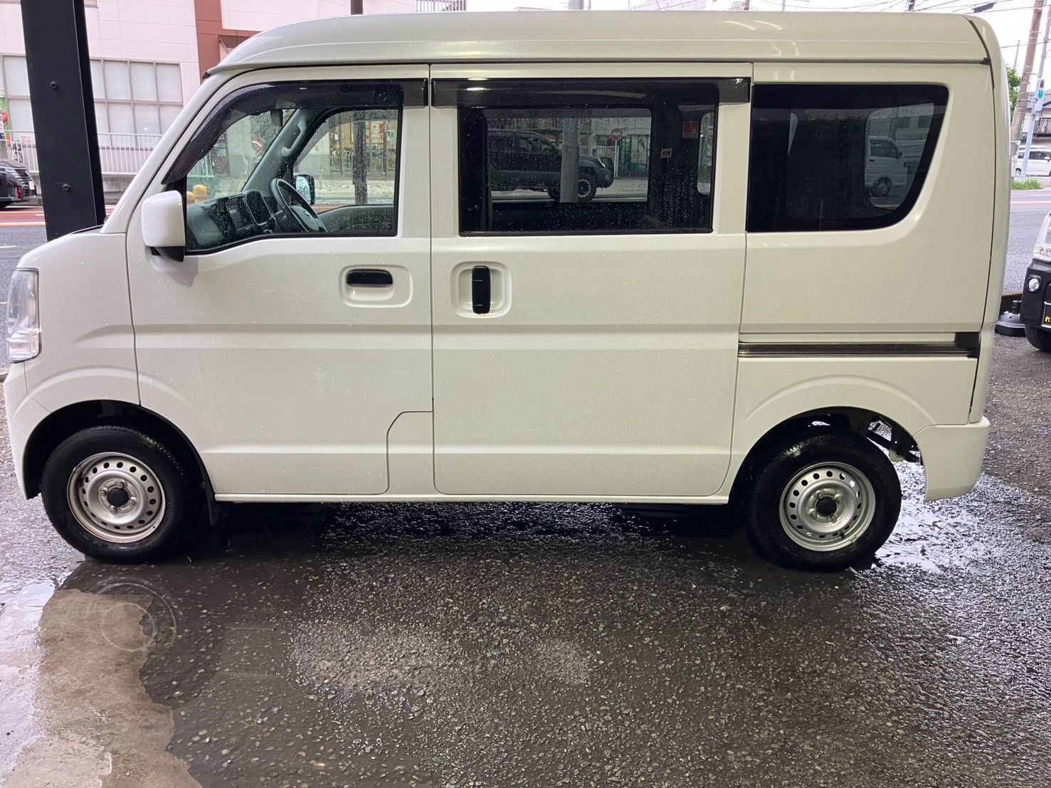 日産 NV100クリッパーバン DX