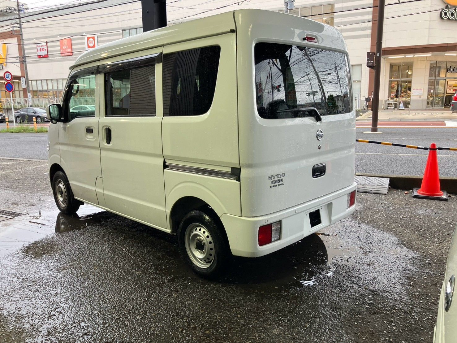 日産 NV100クリッパーバン DX