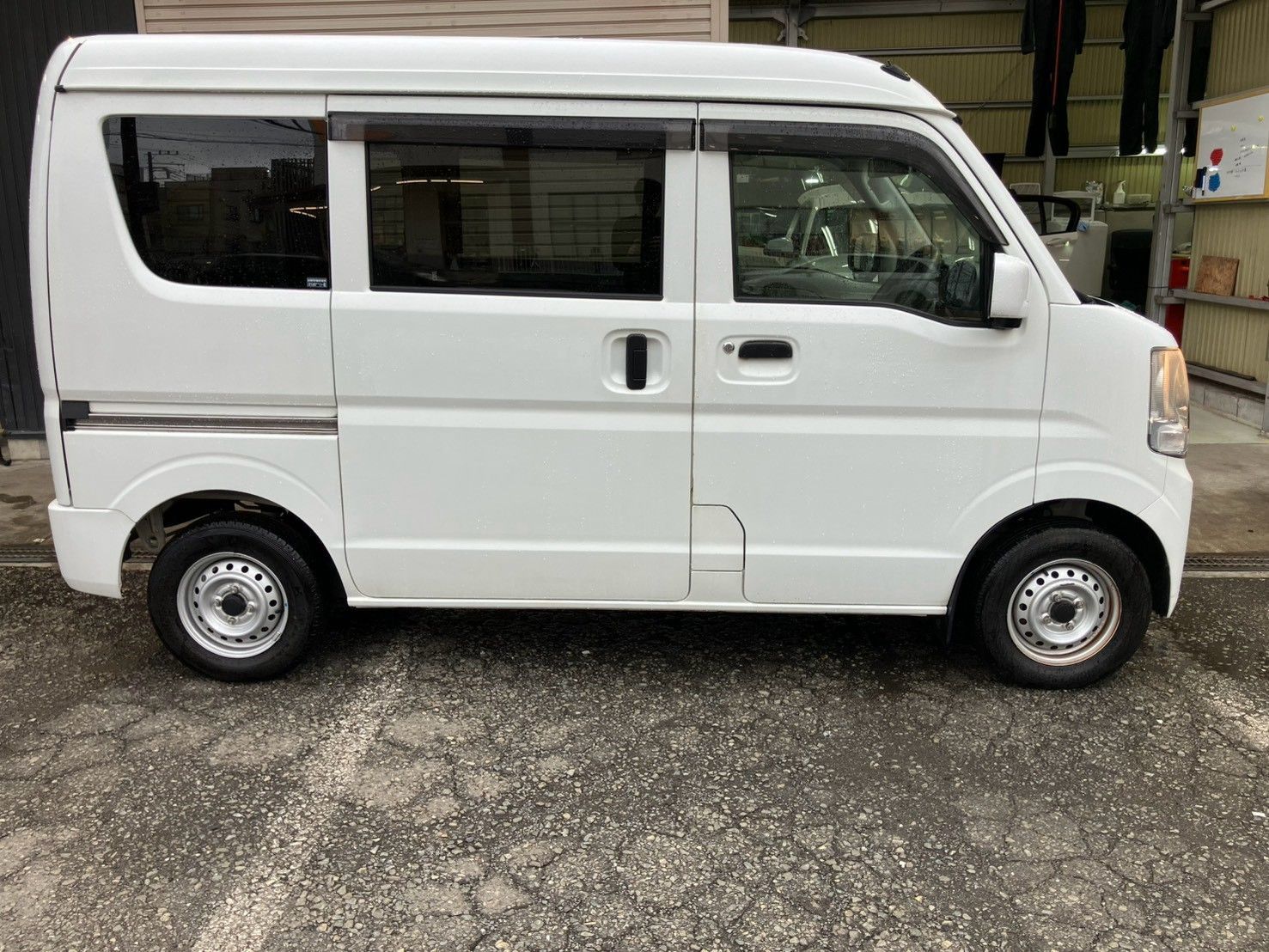 日産 NV100クリッパーバン DX