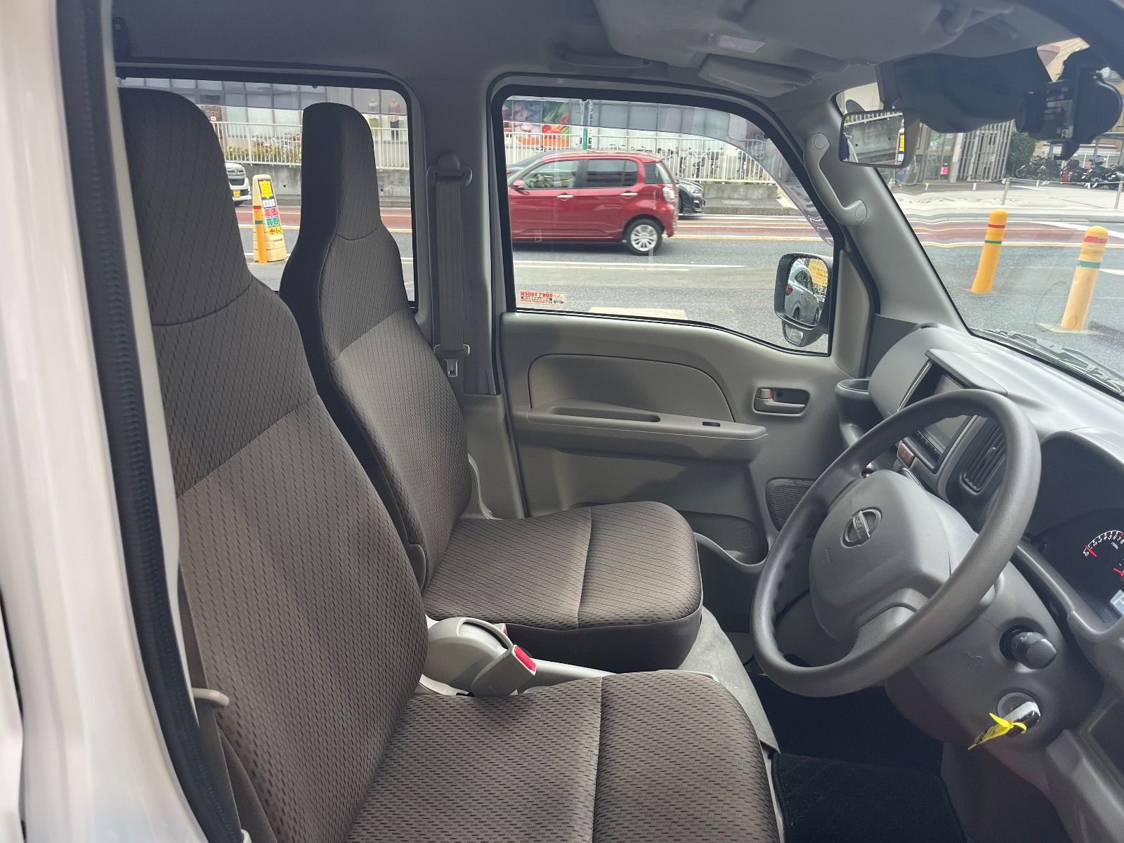 日産 NV100クリッパーバン DX GLセーフティーパッケージ