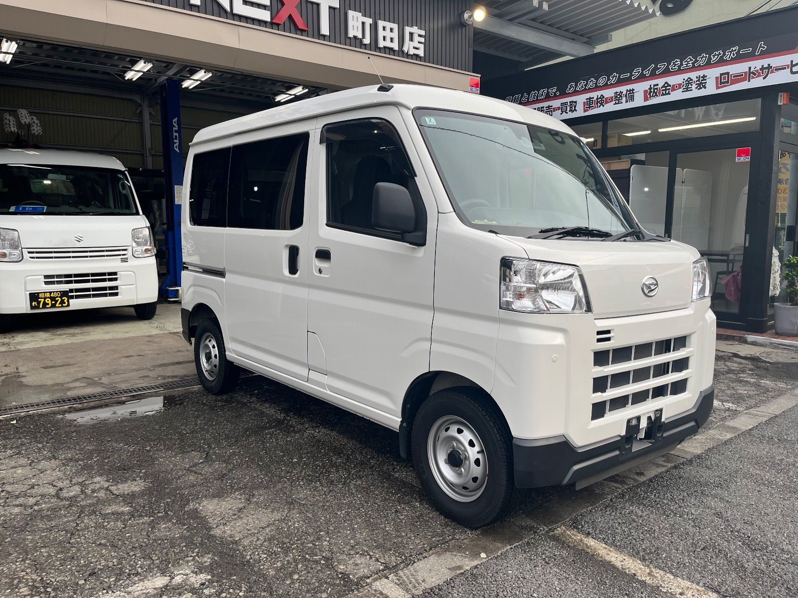 ダイハツ ハイゼットカーゴ DX