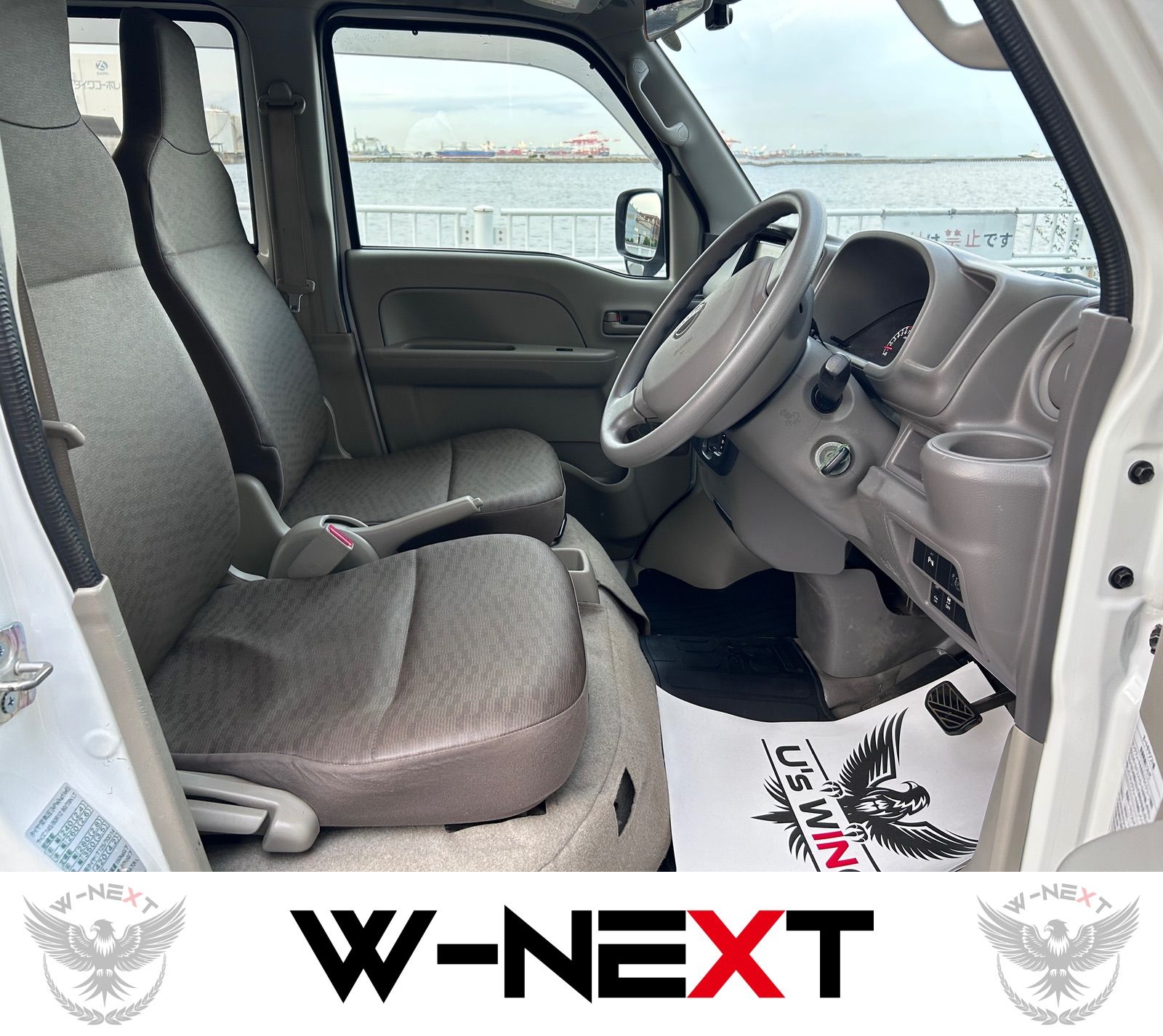 日産 NV100クリッパーバン DX セーフティーパッケージ